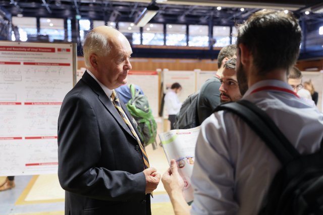 fm18_postersession_820